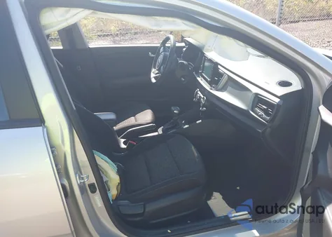 2020 Kia Rio S z USA, uszkodzony, nr VIN 3KPA24AD5LE349612